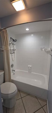 6033 34TH STREET W 136, Bradenton, FL 34210