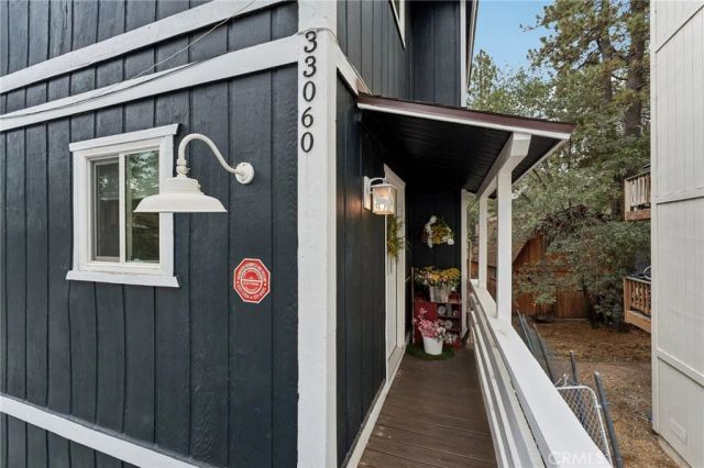 33060 Keller Drive, Running Springs, CA 92382