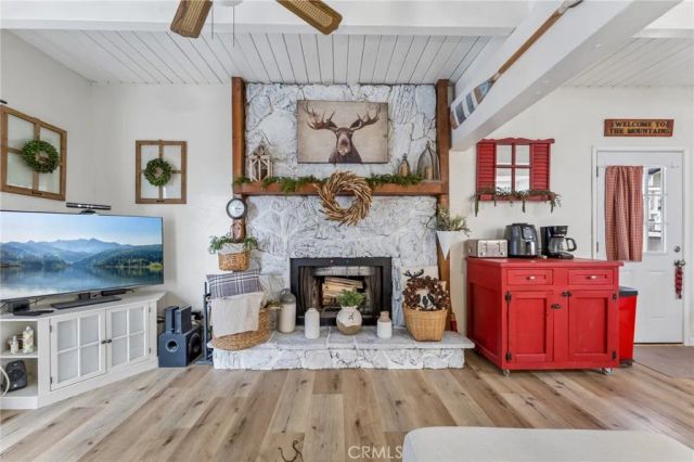 33060 Keller Drive, Running Springs, CA 92382
