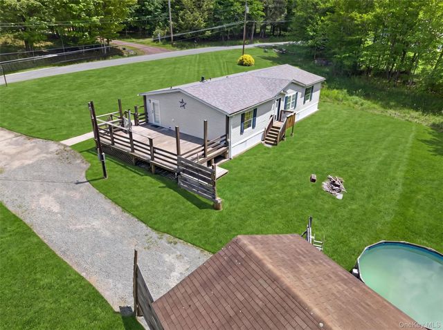 180 Bernas Road, Cochecton, NY 12726