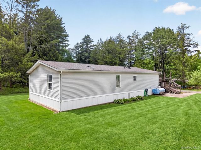 180 Bernas Road, Cochecton, NY 12726