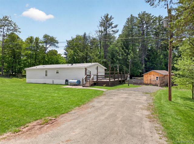 180 Bernas Road, Cochecton, NY 12726