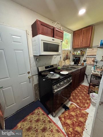 24 N FARSON ST, Philadelphia, PA 19139