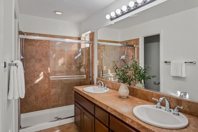 2272 Towne Circle, Mountain View, CA 94040