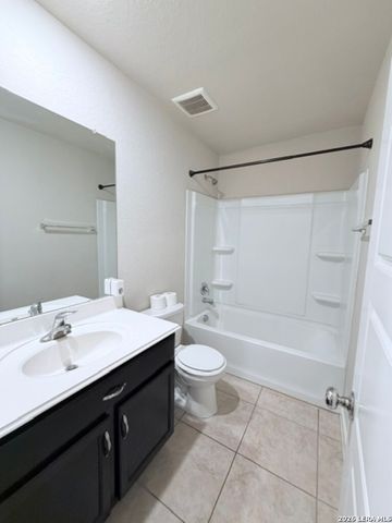 10739 Rosalina Loop, Converse, TX 78109
