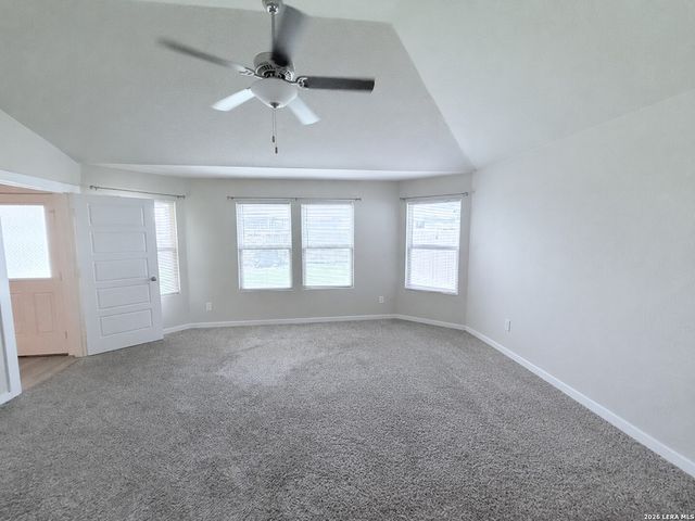 10739 Rosalina Loop, Converse, TX 78109