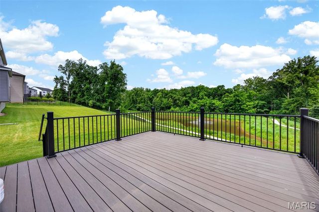523 Cliff Brook Drive, O'fallon, MO 63366
