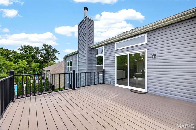 523 Cliff Brook Drive, O'fallon, MO 63366