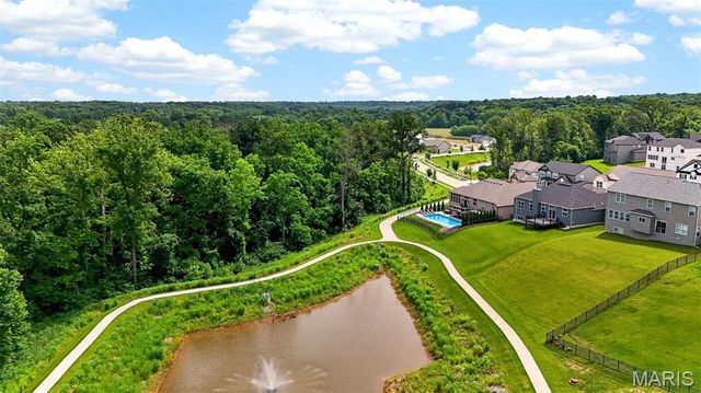 523 Cliff Brook Drive, O'fallon, MO 63366
