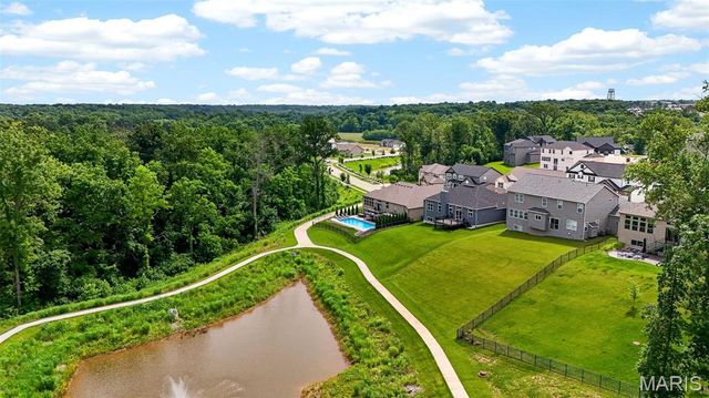 523 Cliff Brook Drive, O'fallon, MO 63366