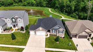 523 Cliff Brook Drive, O'fallon, MO 63366