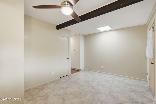 425 N Calle Del Diablo, Green Valley, AZ 85614