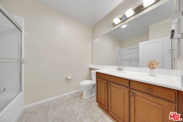 3401 S Bentley Avenue 301, Los Angeles, CA 90034