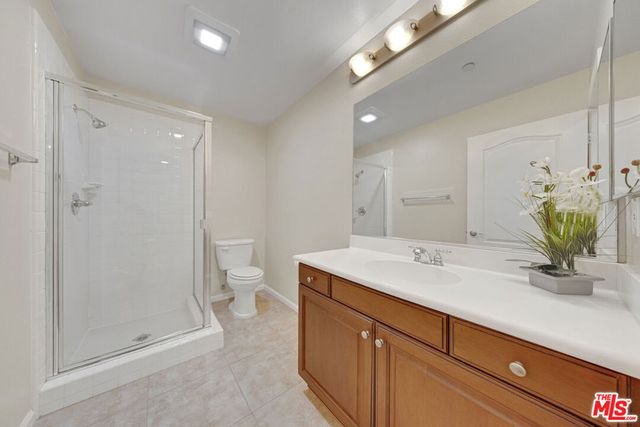 3401 S Bentley Avenue 301, Los Angeles, CA 90034