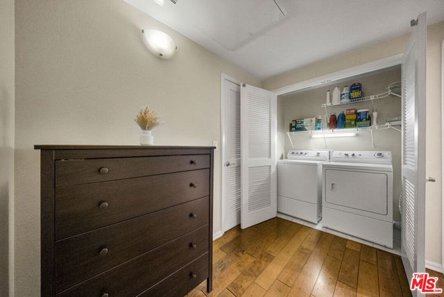 3401 S Bentley Avenue 301, Los Angeles, CA 90034