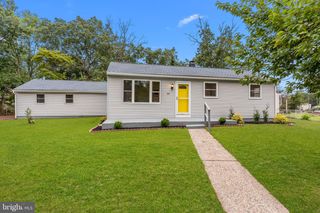 20 COVILLE DR, Browns Mills, NJ 08015