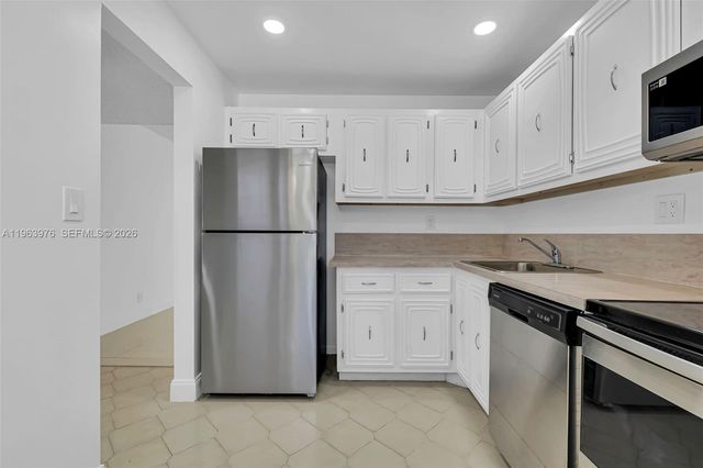 3801 Environ Boulevard 217, Lauderhill, FL 33319