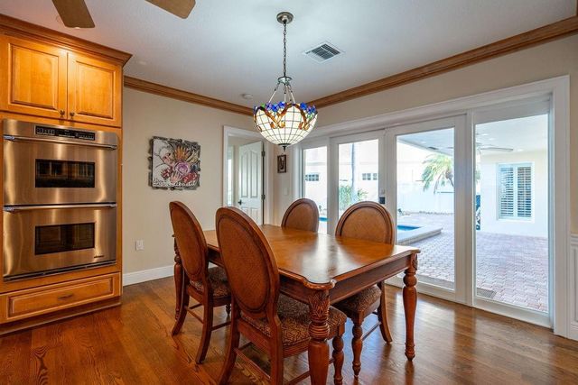 2317 NE 28th Court, Lighthouse Point, FL 33064