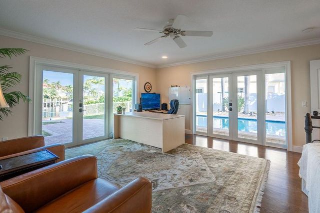 2317 NE 28th Court, Lighthouse Point, FL 33064