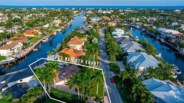2317 NE 28th Court, Lighthouse Point, FL 33064