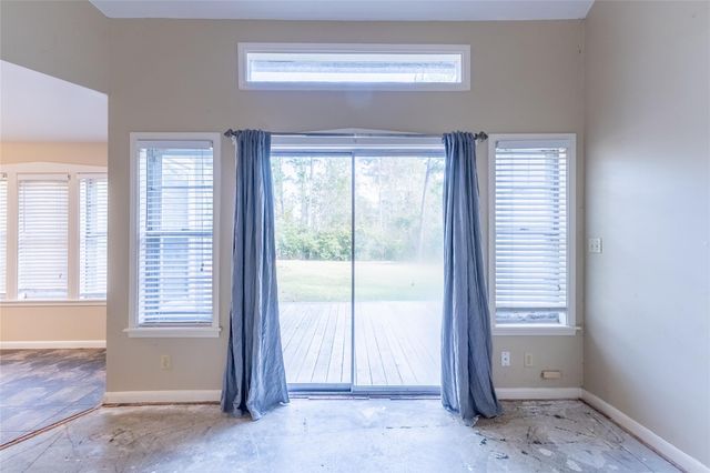 11 Cherry Hill Drive, Coldspring, TX 77331