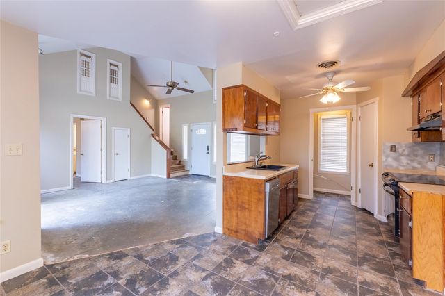 11 Cherry Hill Drive, Coldspring, TX 77331