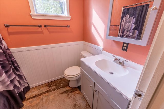 11 Cherry Hill Drive, Coldspring, TX 77331