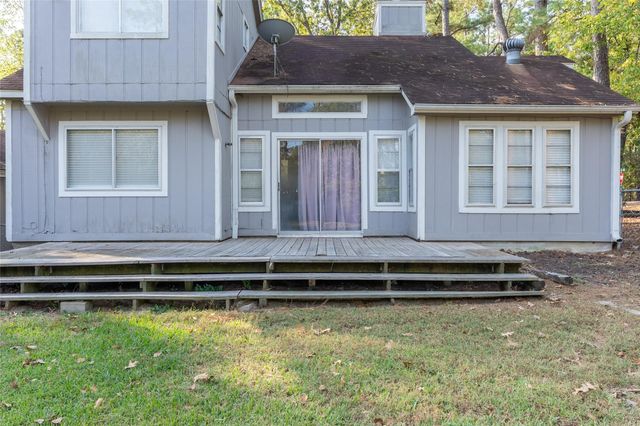 11 Cherry Hill Drive, Coldspring, TX 77331