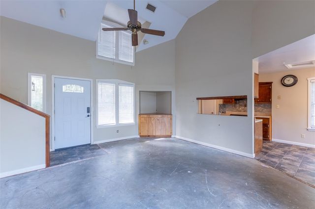 11 Cherry Hill Drive, Coldspring, TX 77331