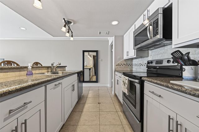15575 Marina Drive 217C, Conroe, TX 77356