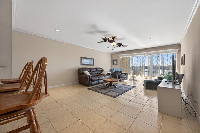 15575 Marina Drive 217C, Conroe, TX 77356