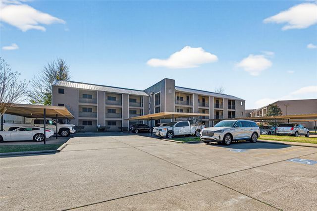 15575 Marina Drive 217C, Conroe, TX 77356