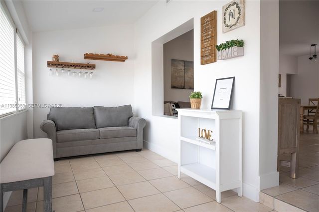 4821 SW 5th St, Miami, FL 33134