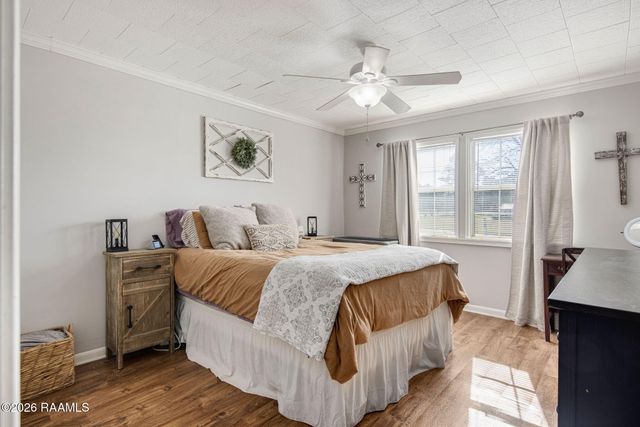 4305 Vida Shaw Road, New Iberia, LA 70563