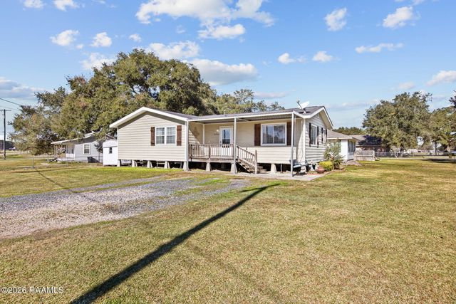 4305 Vida Shaw Road, New Iberia, LA 70563