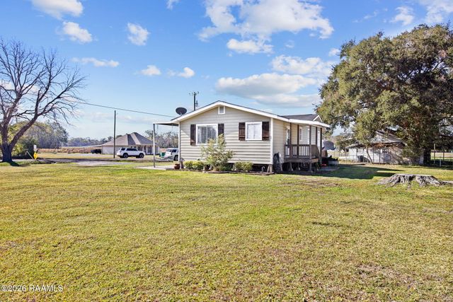 4305 Vida Shaw Road, New Iberia, LA 70563