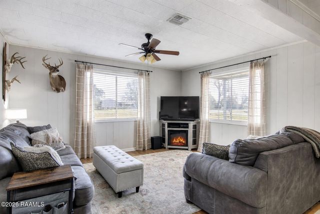 4305 Vida Shaw Road, New Iberia, LA 70563