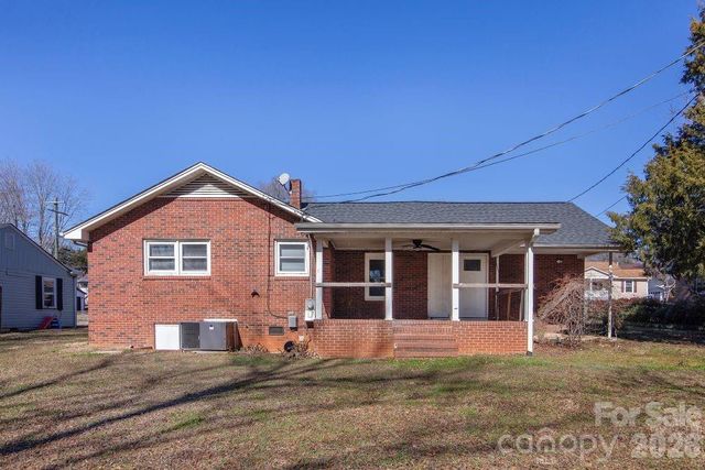 835 Maple Avenue, Salisbury, NC 28144