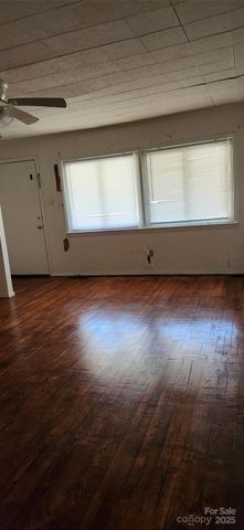 835 Maple Avenue, Salisbury, NC 28144