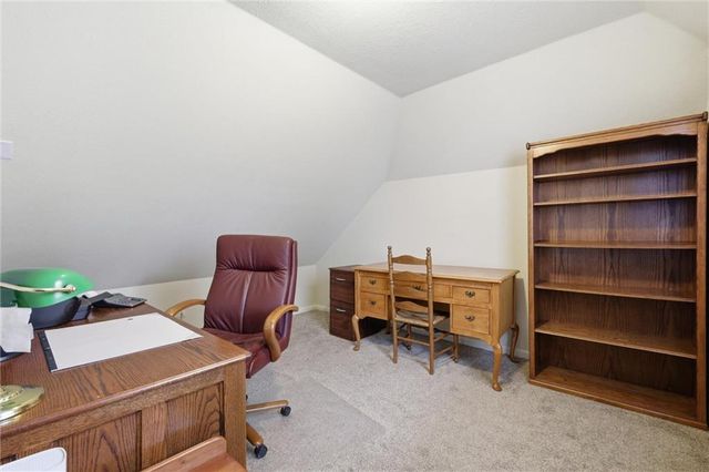 3600 W 84th Terrace, Prairie Village, KS 66206