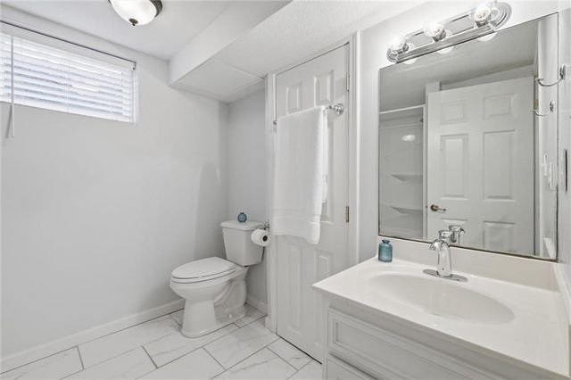 3600 W 84th Terrace, Prairie Village, KS 66206