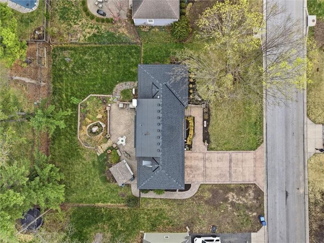 3600 W 84th Terrace, Prairie Village, KS 66206