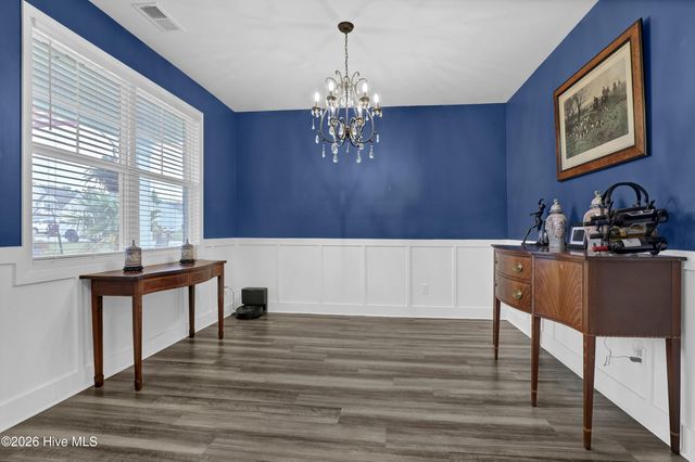 111 Colonial Heights Drive, Hampstead, NC 28443