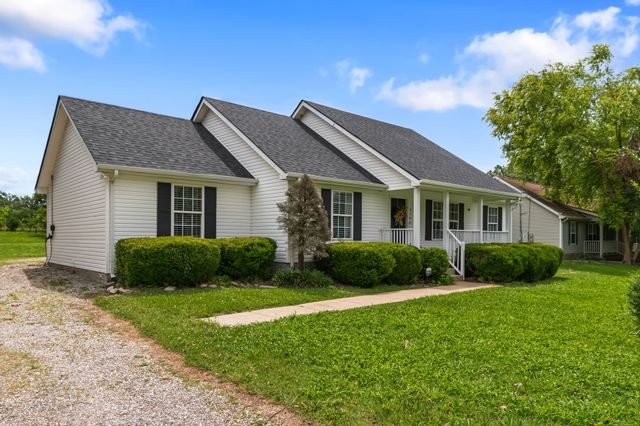 3706 Maple Ln, Murfreesboro, TN 37129
