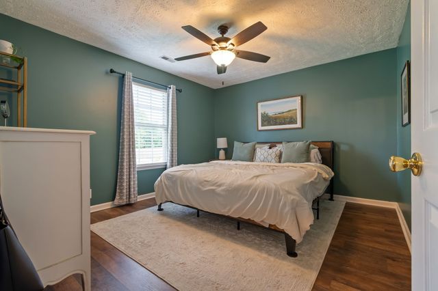 3706 Maple Ln, Murfreesboro, TN 37129