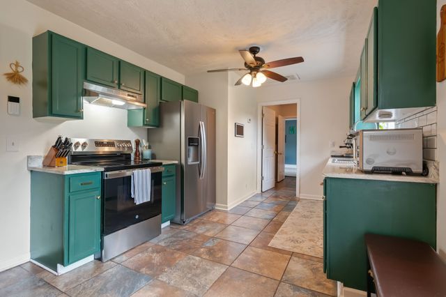 3706 Maple Ln, Murfreesboro, TN 37129