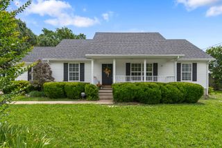 3706 Maple Ln, Murfreesboro, TN 37129