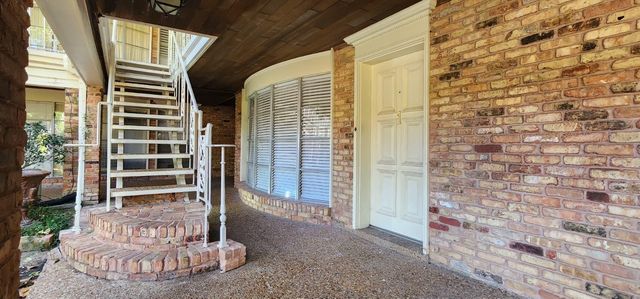 2727 Briarhurst Drive 1, Houston, TX 77057