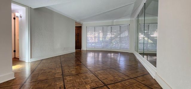 2727 Briarhurst Drive 1, Houston, TX 77057