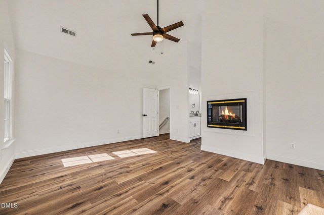 6 Timbercreek Court, Durham, NC 27712